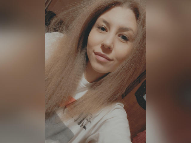 StephieTasty - сексуальная веб-камера в реальном времени - 18965958