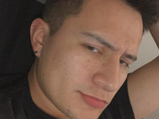 SantiagoLopeez - Live porn &amp; sex cam - 18972834