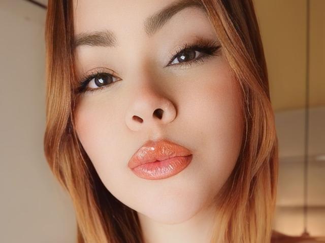 AnnyGiralldo - ライブポルノ&amp;セックスカム - 18973254