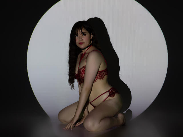 LukyNova - פורנו בשידור חי ומצלמת סקס - 18974622