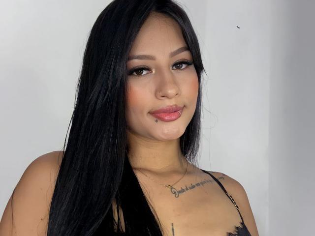 AlahiaMeyerr - Live porn &amp; sex cam - 18975674