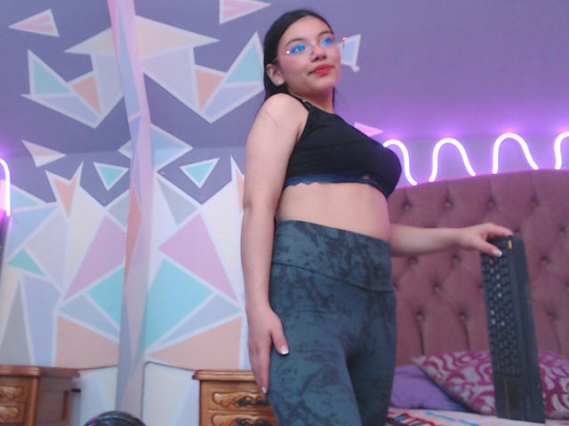 GabyGolden - Live porn &amp; sex cam - 18978746