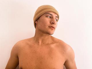 SantiagoLopeez - Sexe cam en vivo - 18979818