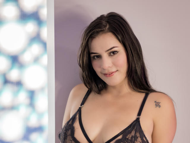 AngieGuzman - Sexe cam en vivo - 18979874