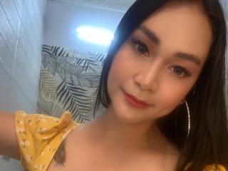 AvirySins - Live sex cam - 18980186