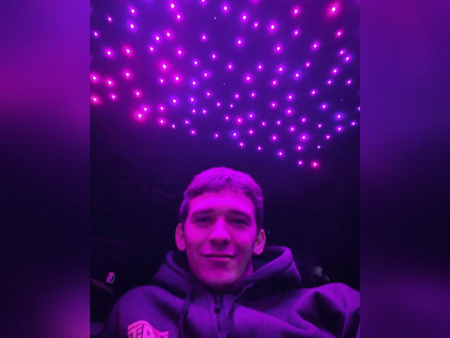 MollyBoyXl - Live porn &amp; sex cam - 18980826