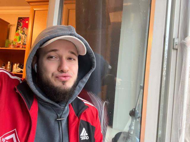 AlbertXNight - сексуальная веб-камера в реальном времени - 18981286