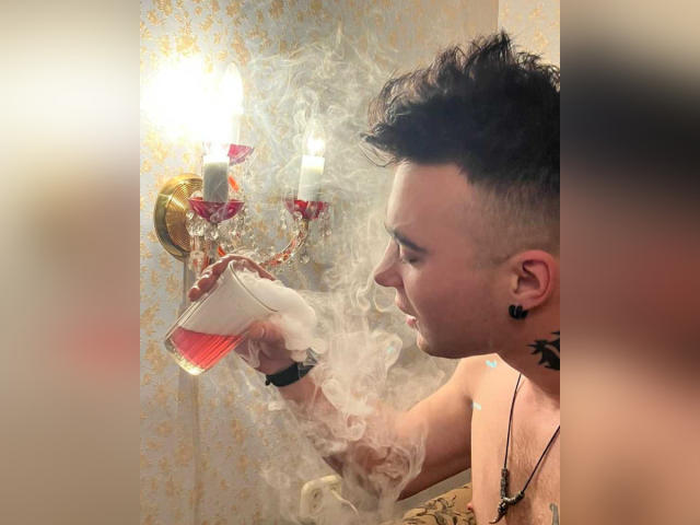 NeilFire - Live porn &amp; sex cam - 18983466