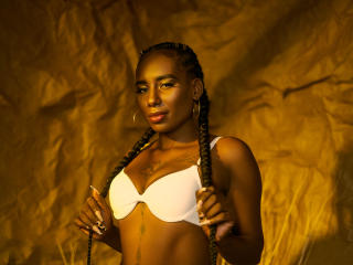 NaomyMoore - Live porn &amp; sex cam - 18988310