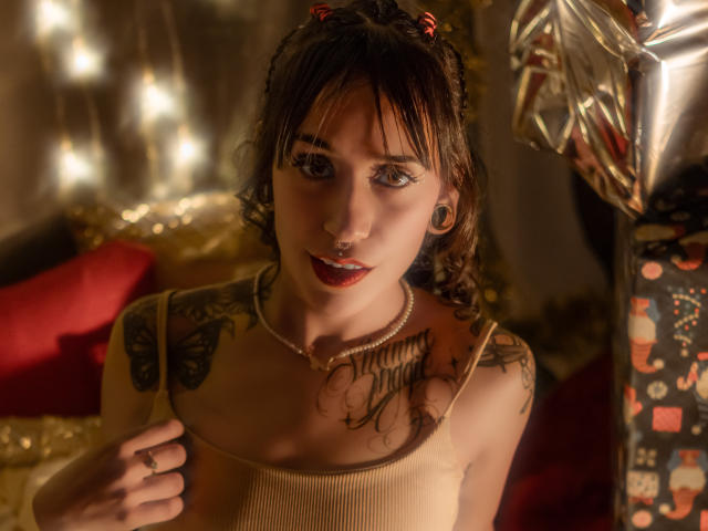 ZaraJoy - Live porn &amp; sex cam - 18989706