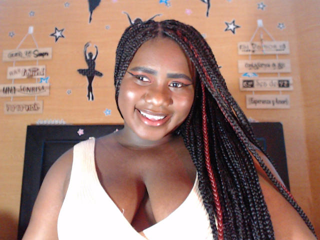 Dilay - Live porn &amp; sex cam - 18990594