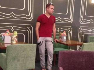 KennethRoy - Live porn &amp; sex cam - 18995670