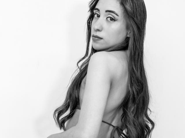 AfraaAmira - сексуальная веб-камера в реальном времени - 18996546