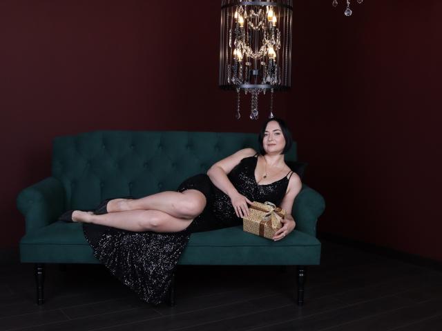 IvannaRich - פורנו בשידור חי ומצלמת סקס - 18996650