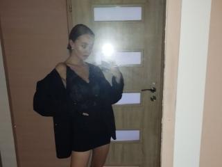 SelenaHoney - Live porn &amp; sex cam - 18997390