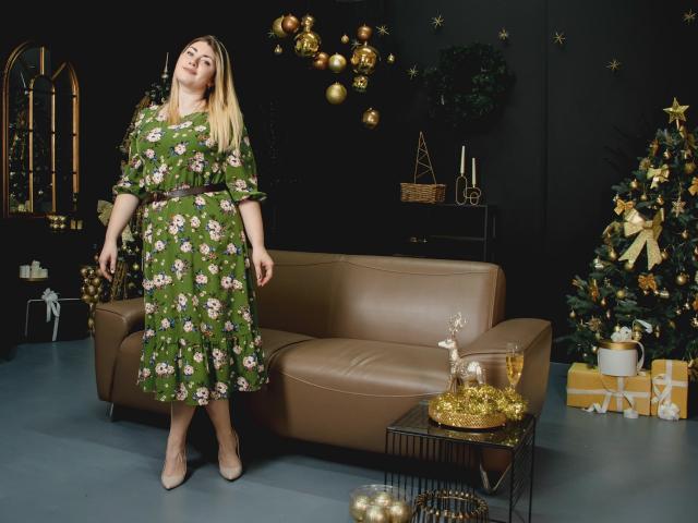 SofiaLux - Live sex cam - 18997542