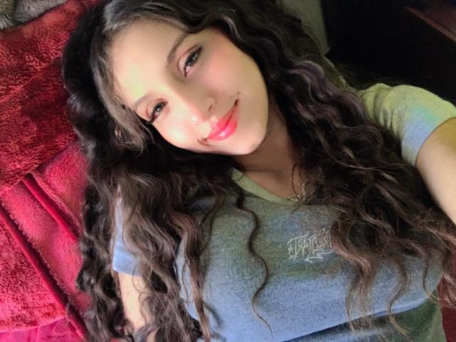 PaulettSmith - 라이브 포르노 &amp; 섹스 캠 - 19001562