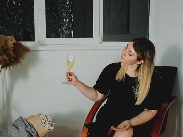 SofiaLux - Camera khiêu dâm &amp; quyến rũ trực tiếp - 19002074