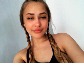 JulyXSweet - Sexe cam en vivo - 19002998