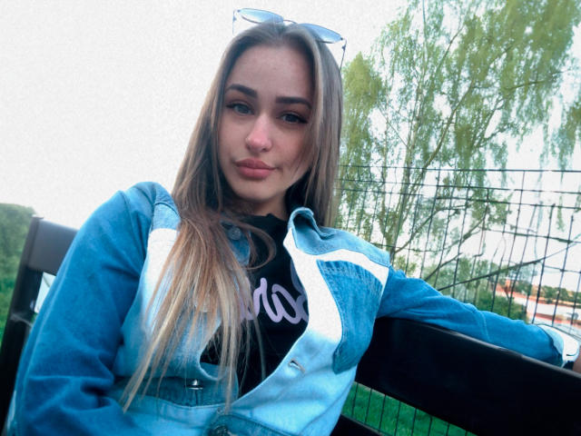 JulyXSweet - сексуальная веб-камера в реальном времени - 19003002