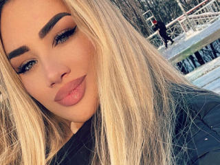 BeatriceGalaxy - Live porn &amp; sex cam - 19003346