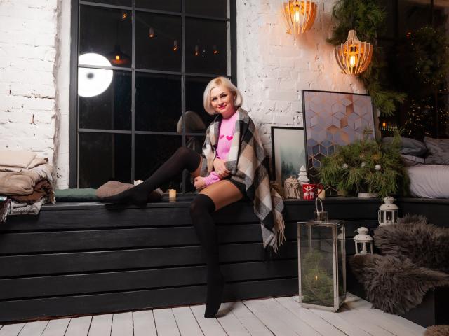 AlbinaFunny - Camera khiêu dâm &amp; quyến rũ trực tiếp - 19005254