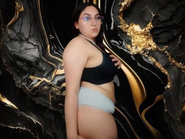 AlejaLoaizaa - сексуальная веб-камера в реальном времени - 19008698