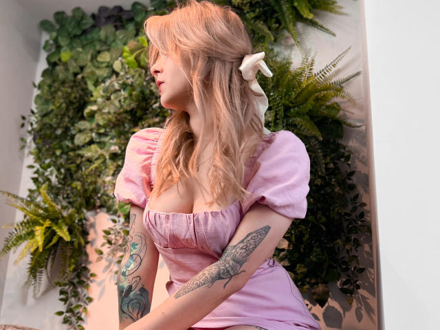MilanaWall - Live porno og sexkamera - 19008874