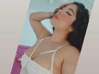 AgathaColinss - Live sex cam - 19014190