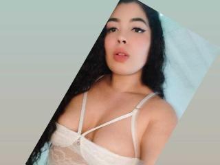 AgathaColinss - Live sex cam - 19014194