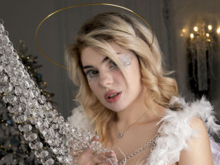 ElissaCandy - сексуальная веб-камера в реальном времени - 19015814