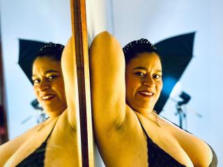 ReginaYama - Live porn &amp; sex cam - 19017602