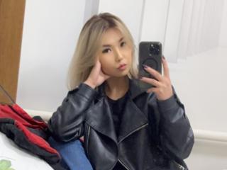 AmandaWinter - Live porn &amp; sex cam - 19018066