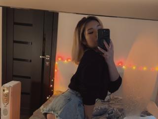 AmandaWinter - Live porn &amp; sex cam - 19018074