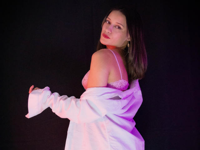 AbbieMyers - Live porn &amp; sex cam - 19018270