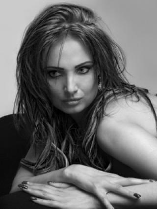 Della - Live Sex Cam - 1901855