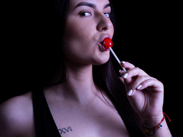 DiiantheColette - Live porn &amp; sex cam - 19020442