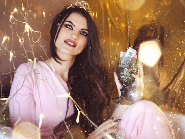 MilaLoona - сексуальная веб-камера в реальном времени - 19020974