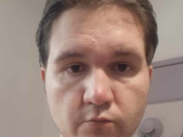 NectarineFad - Élő pornó és szexkamera - 19021722