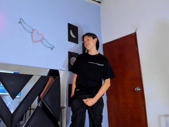 KevinBigCockX - Camera khiêu dâm &amp; quyến rũ trực tiếp - 19024726