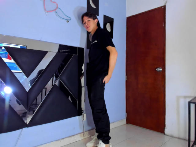 KevinBigCockX - Camera khiêu dâm &amp; quyến rũ trực tiếp - 19024762