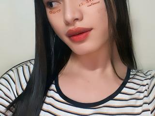 Heatly - Live porn &amp; sex cam - 19027794