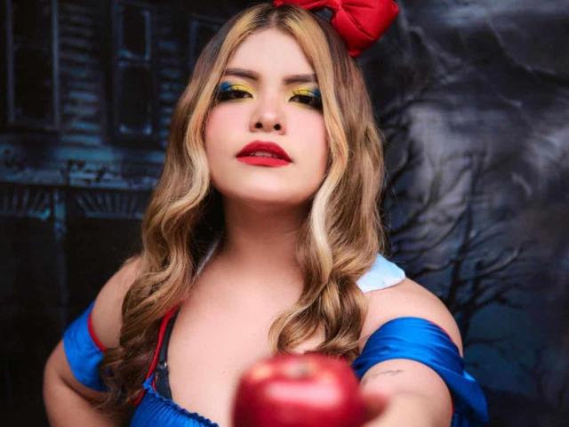 LuciaRobertz - сексуальная веб-камера в реальном времени - 19027898