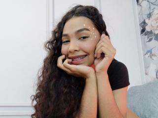 DaniEvans - Live porn &amp; sex cam - 19030142