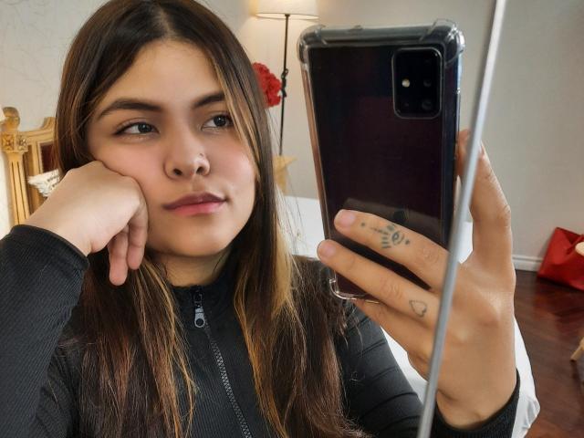 LuciaRobertz - Sexe cam en vivo - 19032838