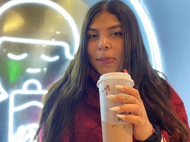 LuciaRobertz - Live porn &amp; sex cam - 19033058