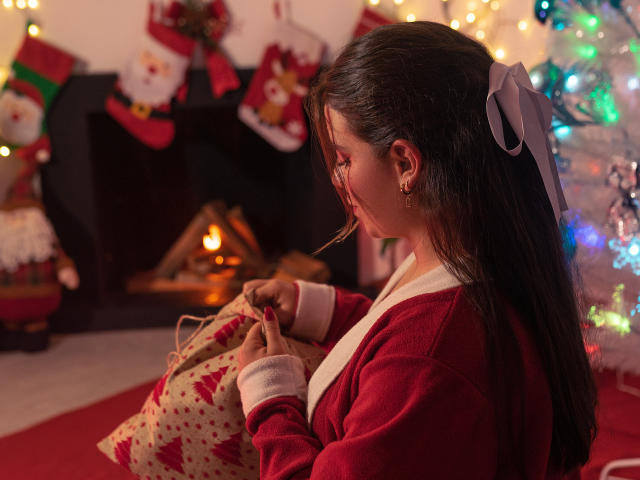 MeliiEvans - Live Sex Cam - 19035086