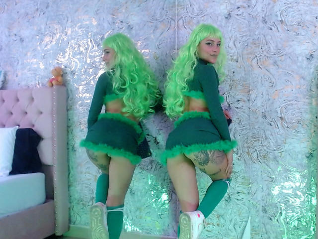 AnahiCollins - Élő pornó és szexkamera - 19035298