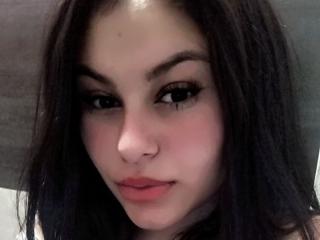 ZamoraAli - Live sex cam - 19037978