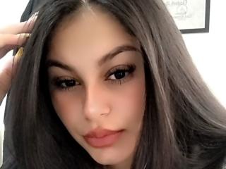 ZamoraAli - Live sex cam - 19037994